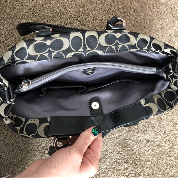 Authentic Coach Ashley Signature Bag - Picture 9 of 13